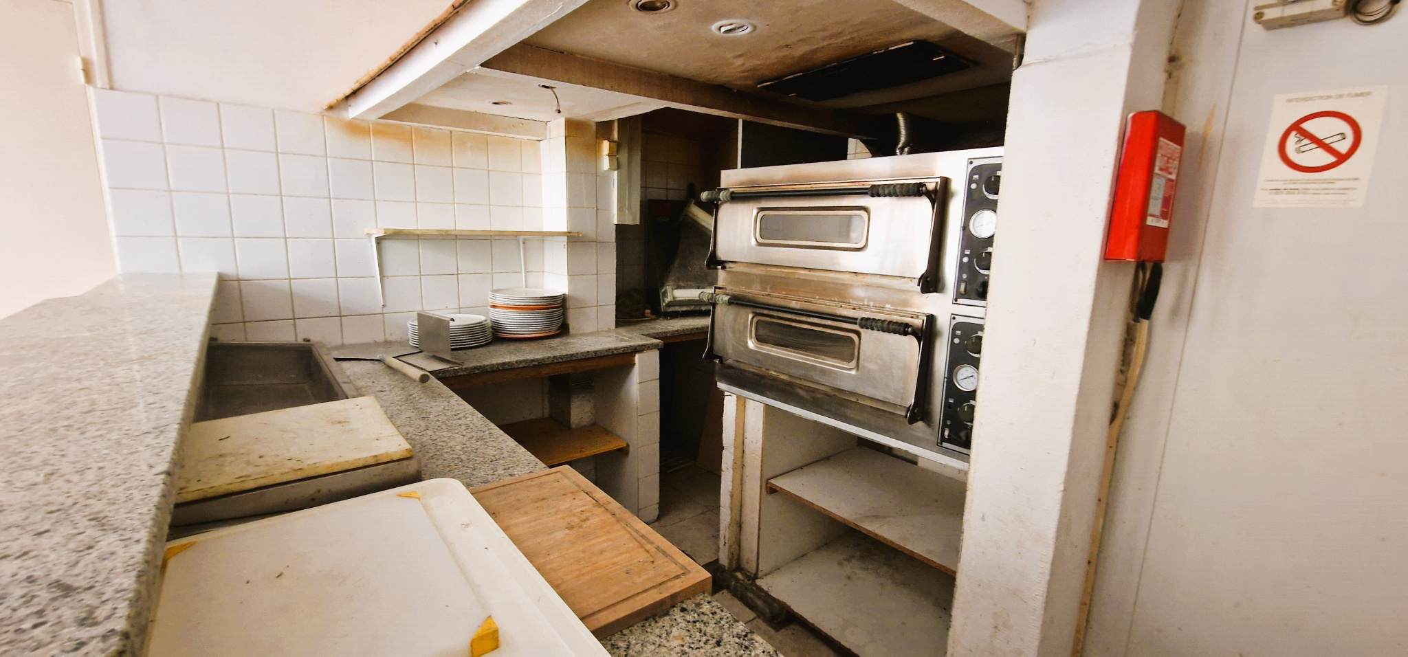 Local Commercial - Amelie les bains palalda - 22 000 €AMELIE-LES-BAINS Local commercial d'environ 22m2 Local idéal pour de la vente à emporter.Coordonnées de l'agence
Agence Immotech Céret
Tél. 04 68 87 18 08